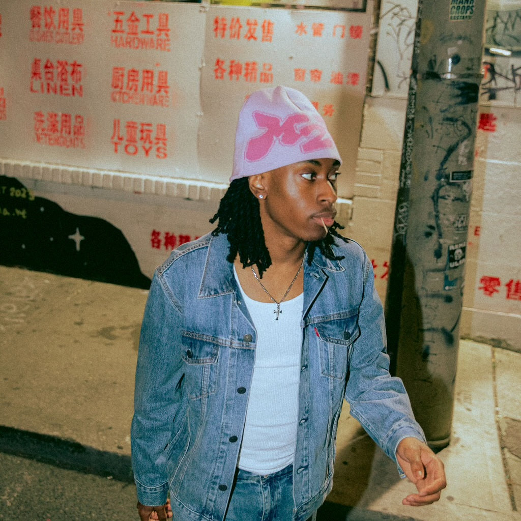 M2E JACQUARD BEANIE - PINK