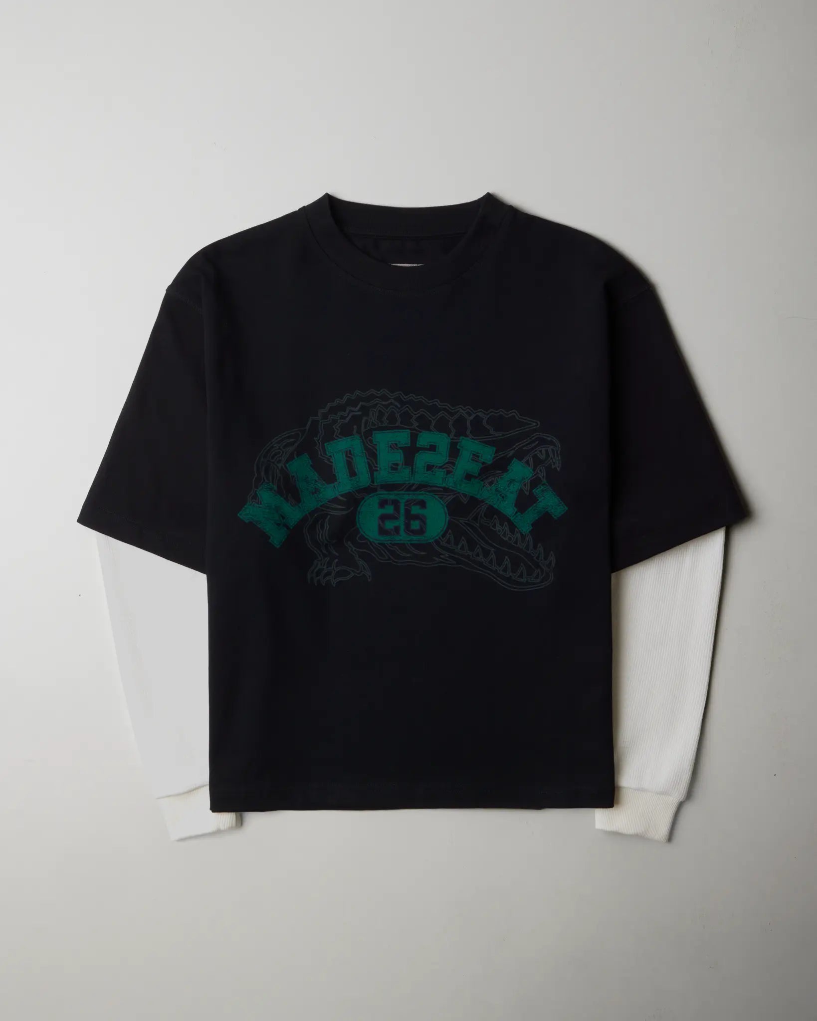 Waffle Knit Gator Tee - Black